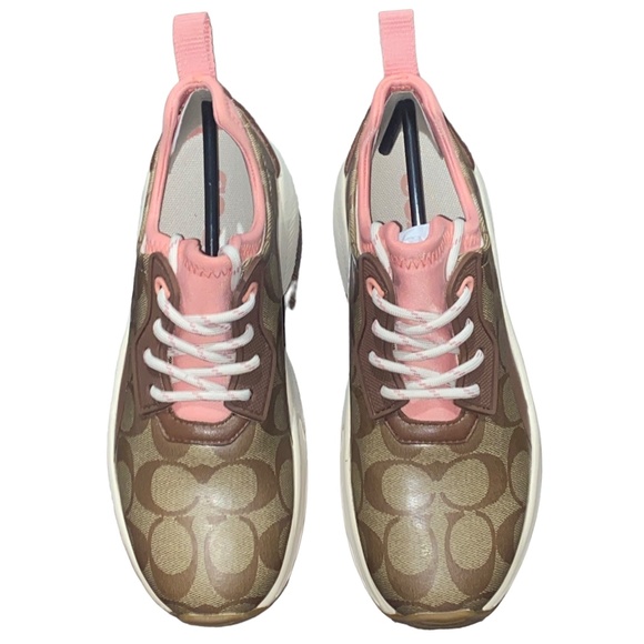 Coach Tech Runners - Picture 2 of 4